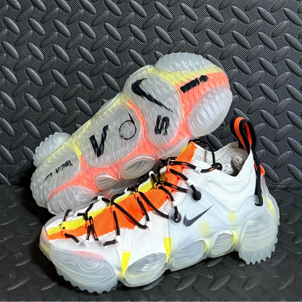 Nike ISPA Link Axis White Orange Shoes Size 4XS (Mens Sz 5-6 Womens Sz‎ 6.5-7.5)